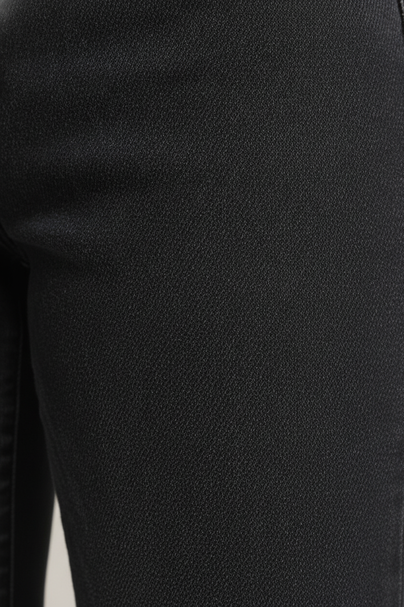 Getailleerde Blazer — Calista – Zwart – detail