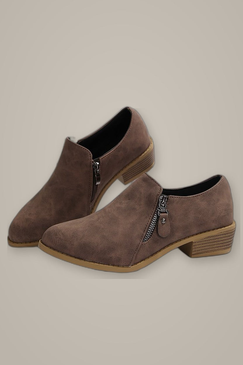 Adalia – Taupe – close-up (QK)