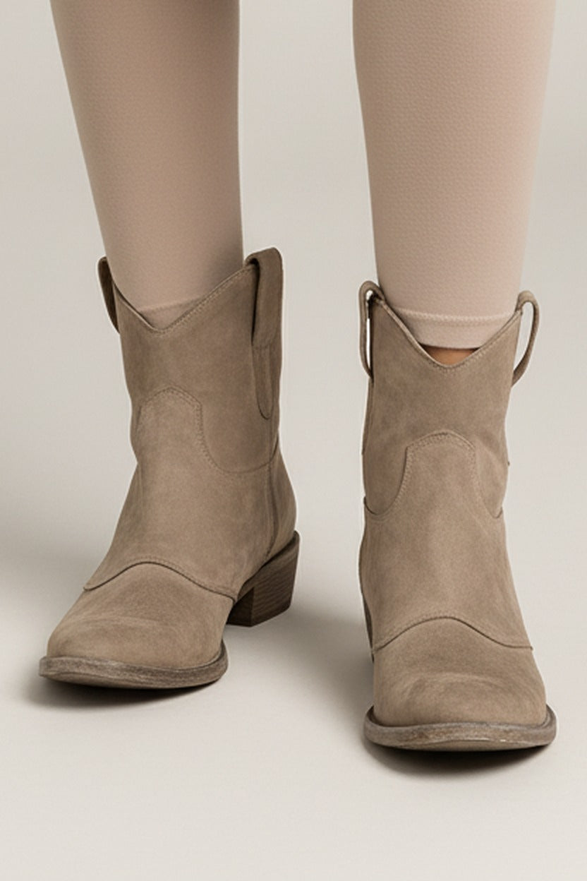 Kenzia – Taupe – close-up