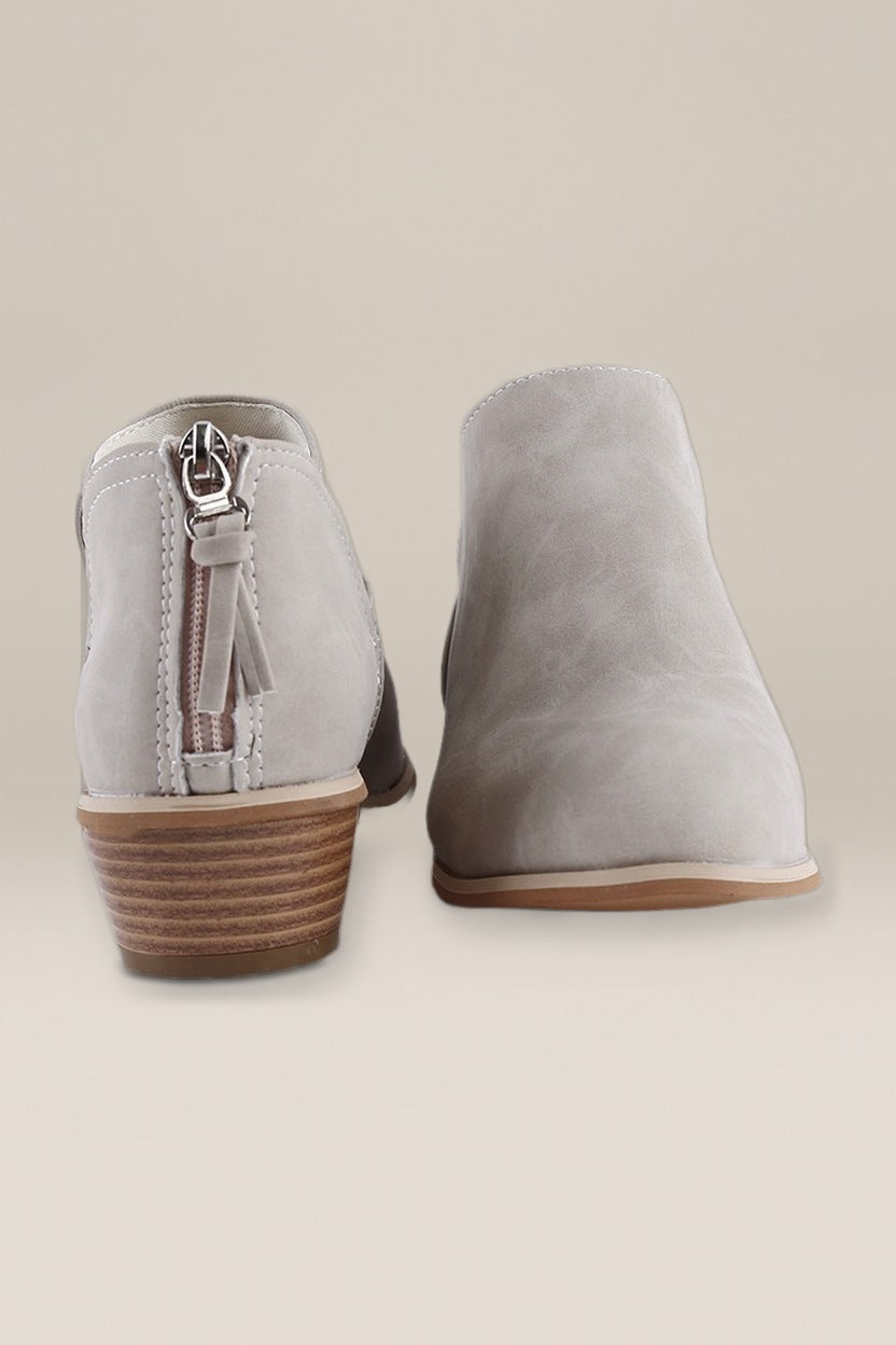 Enkellaarsjes Dames met Blokhak – Instap in Leerlook — Ottilie – Beige – productfoto