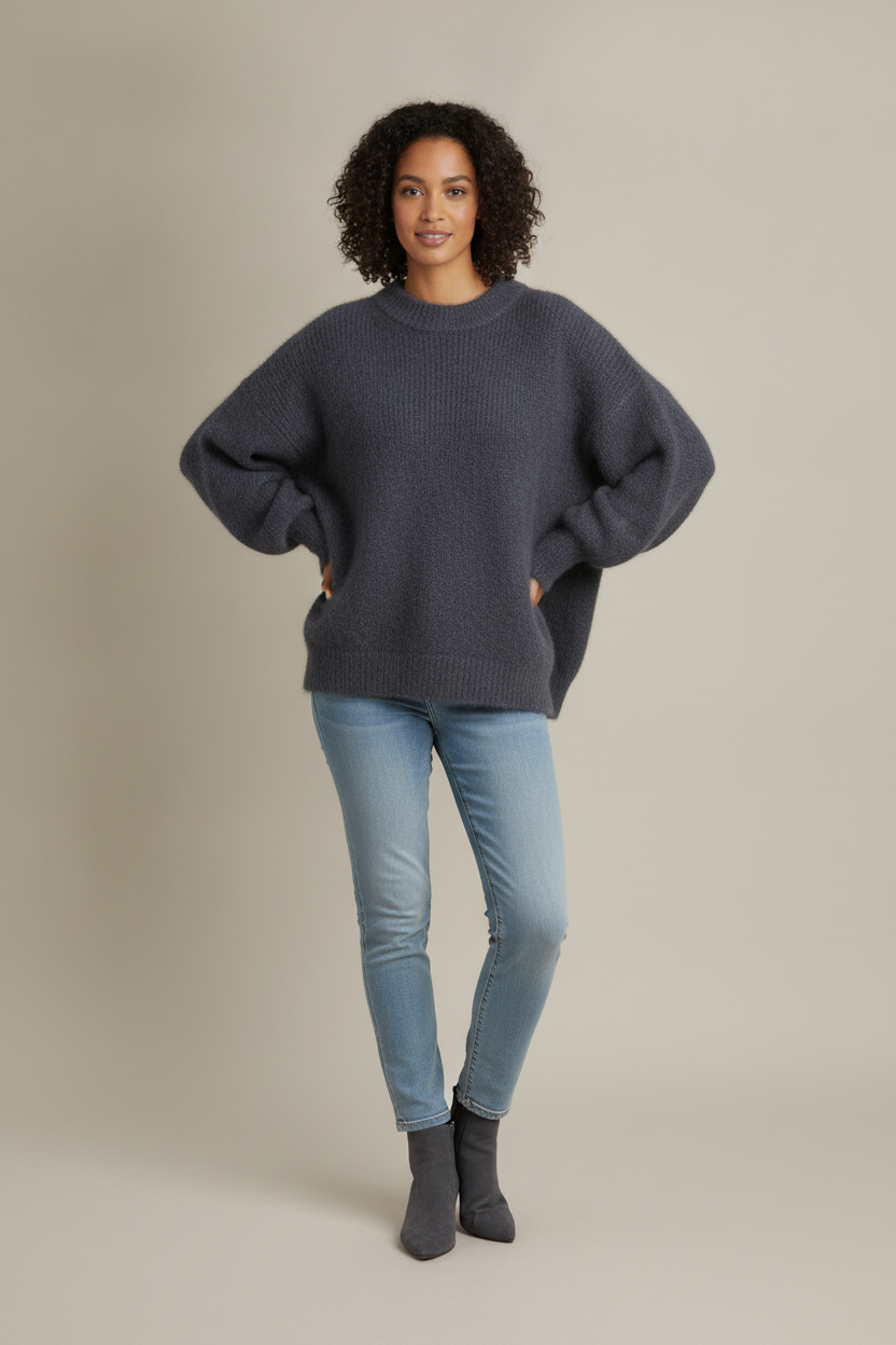 Oversized Trui Dames met Ballonmouwen – Zachte Gebreide Trui — Velia – Antraciet – vooraanzicht