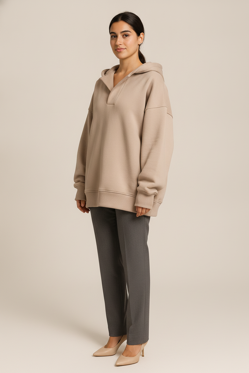 Oversized Hoodie Dames met V-hals – Zachte Trui met Capuchon — Kiara – Beige – vooraanzicht