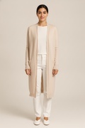 Lang Vest Dames met Zakken – Open Gebreide Cardigan — Jasmijn – Beige – vooraanzicht