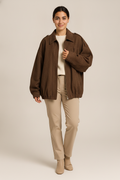 Oversized Suedelook Jas — Zarina – Bruin – vooraanzicht