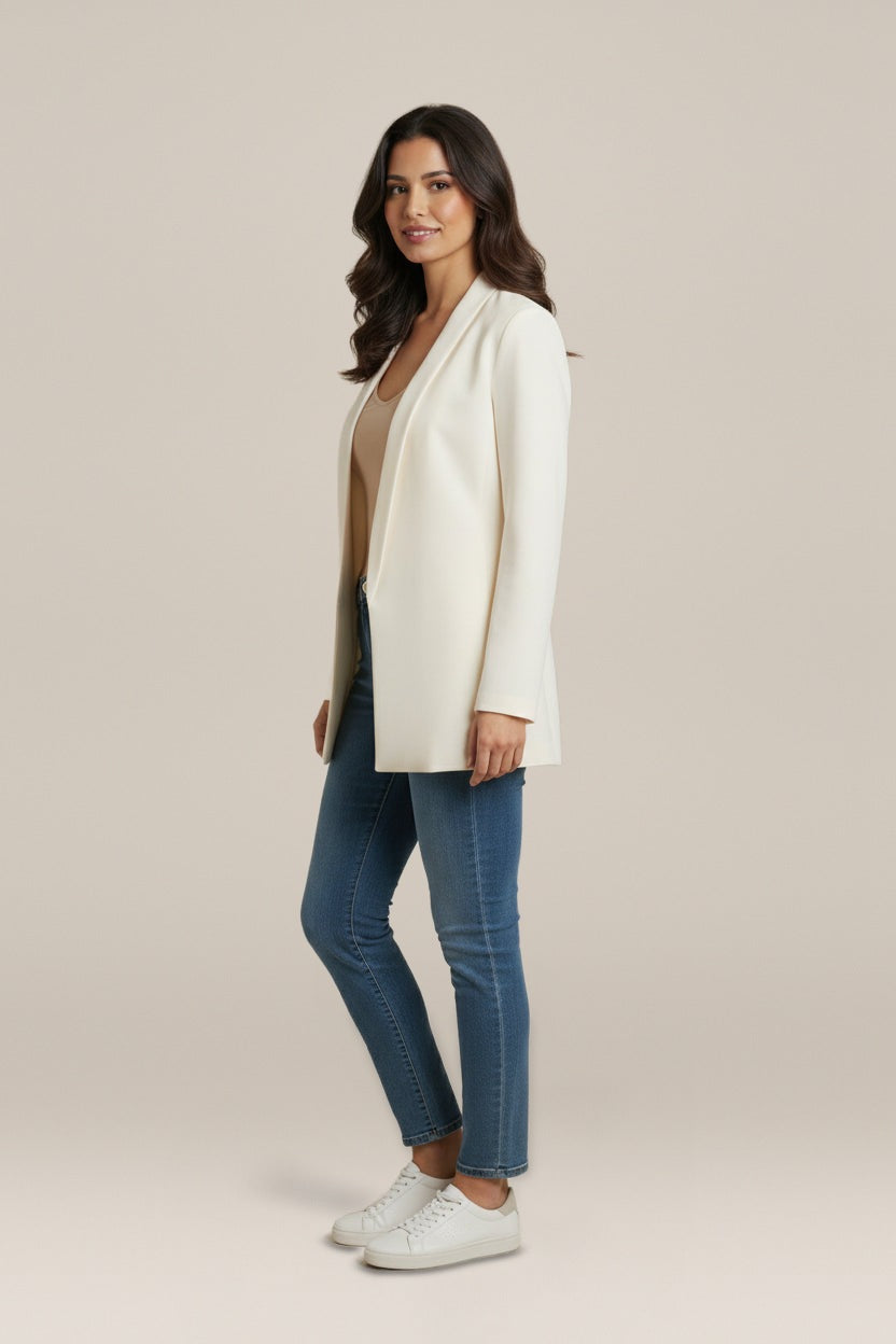Blazer Dames Open Model – Lange Getailleerde Colbert — Clarisse – Crème – zijaanzicht