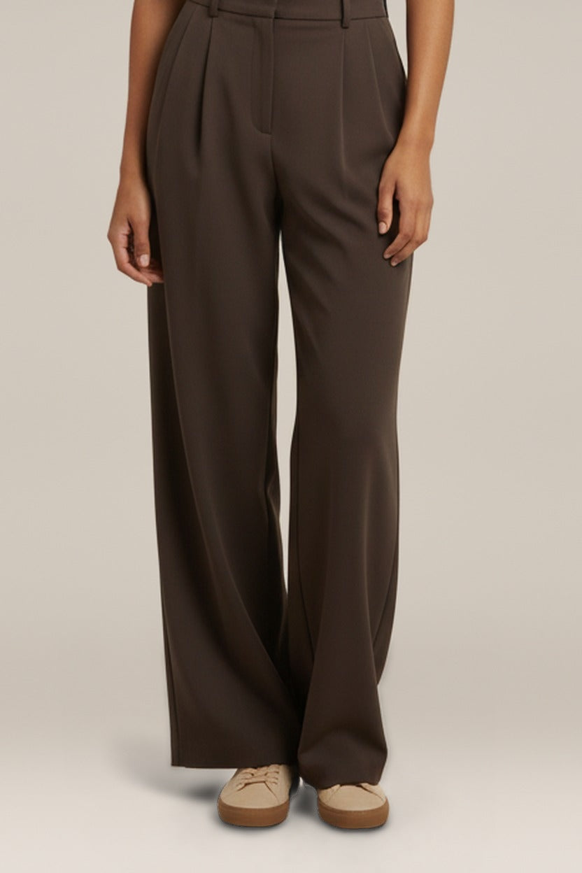 Pantalon Dames met Wijde Pijp – Hoge Taille en Plooien — Mirthe – Bruin – close-up