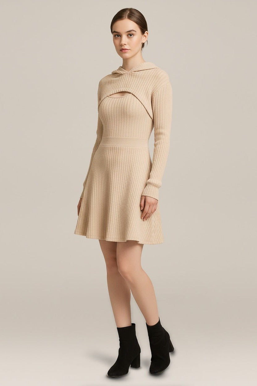 Ribgebreide Jurk Dames met Bolero – Tweedelig met Capuchon in crème – vooraanzicht