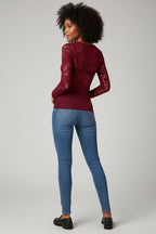 Kanten Top met Lange Mouwen en V-hals Dames | Elegant | Lacenta