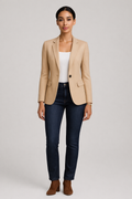 Camel getailleerde blazer dames met reverskraag — vooraanzicht
