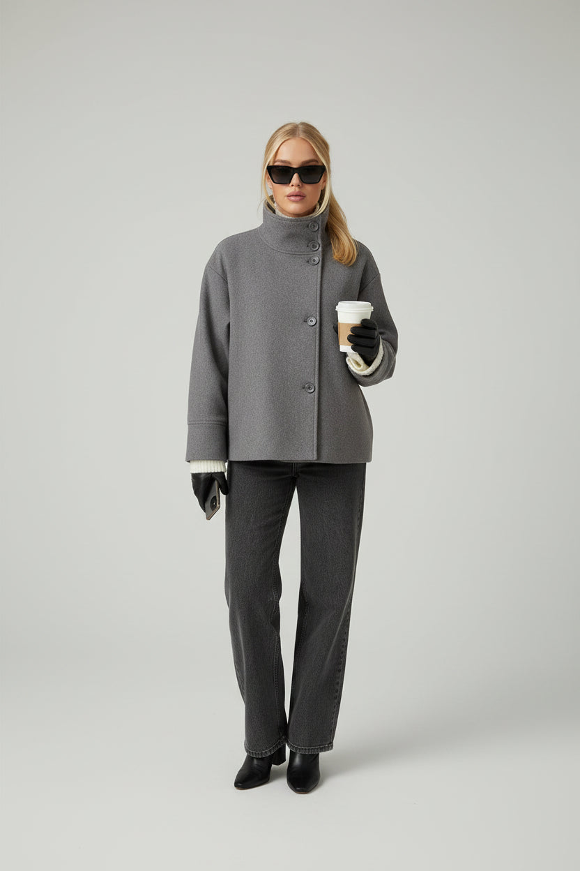 Korte Jas met Hoge Kraag Dames | Knoopsluiting & Elegant | Kamara