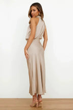 Mouwloze Midi Jurk met Hoge Hals Dames | Hoge Taille & Elegant | Solara