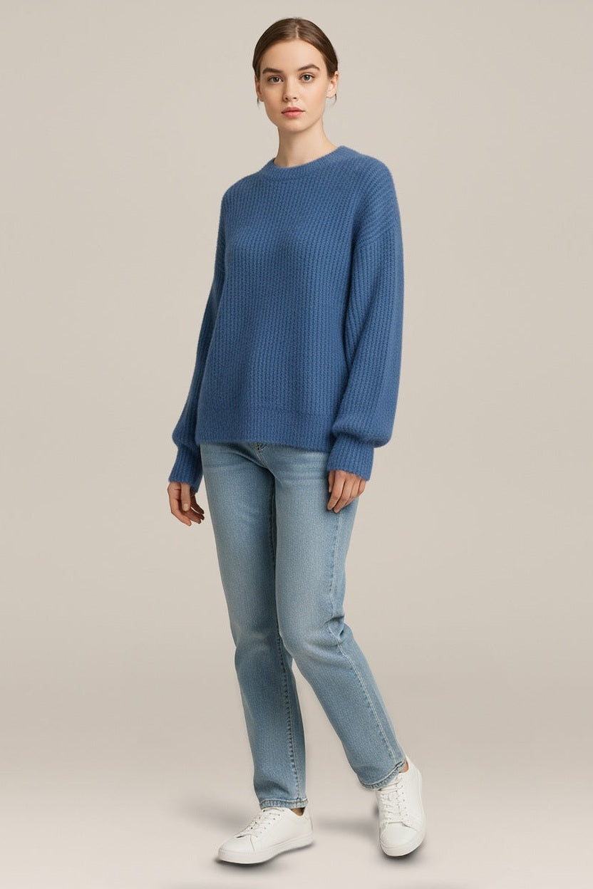 Pluizige Trui Dames met Ronde Hals – Ribgebreide Pullover in blauw – vooraanzicht