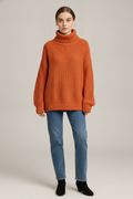 Grofgebreide Coltrui Dames – Oversized Wintertrui — Salome – Oranje – vooraanzicht