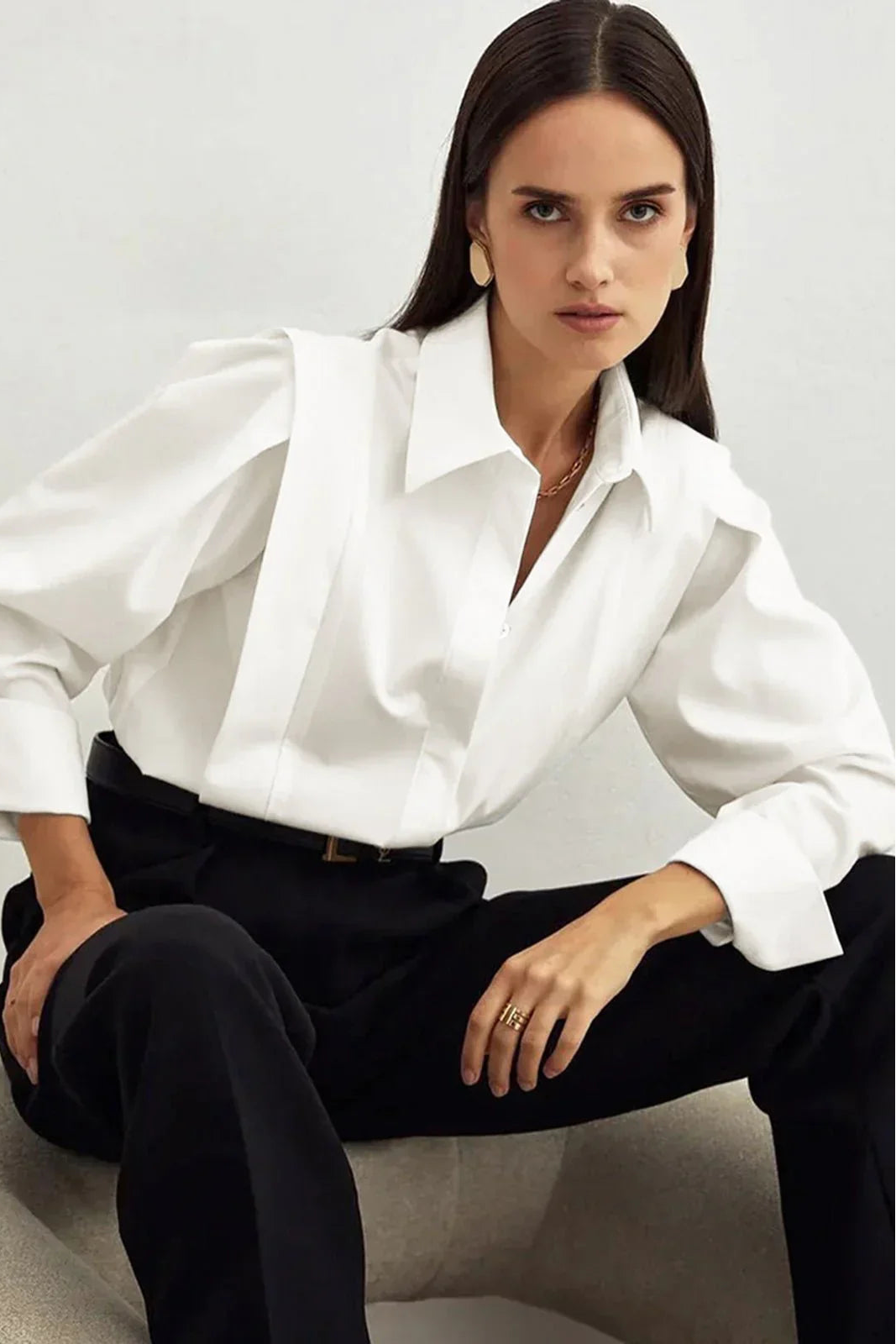 Oversized Blouse met Knoopsluiting Dames | Vierkante Snit & Veelzijdig | Careva