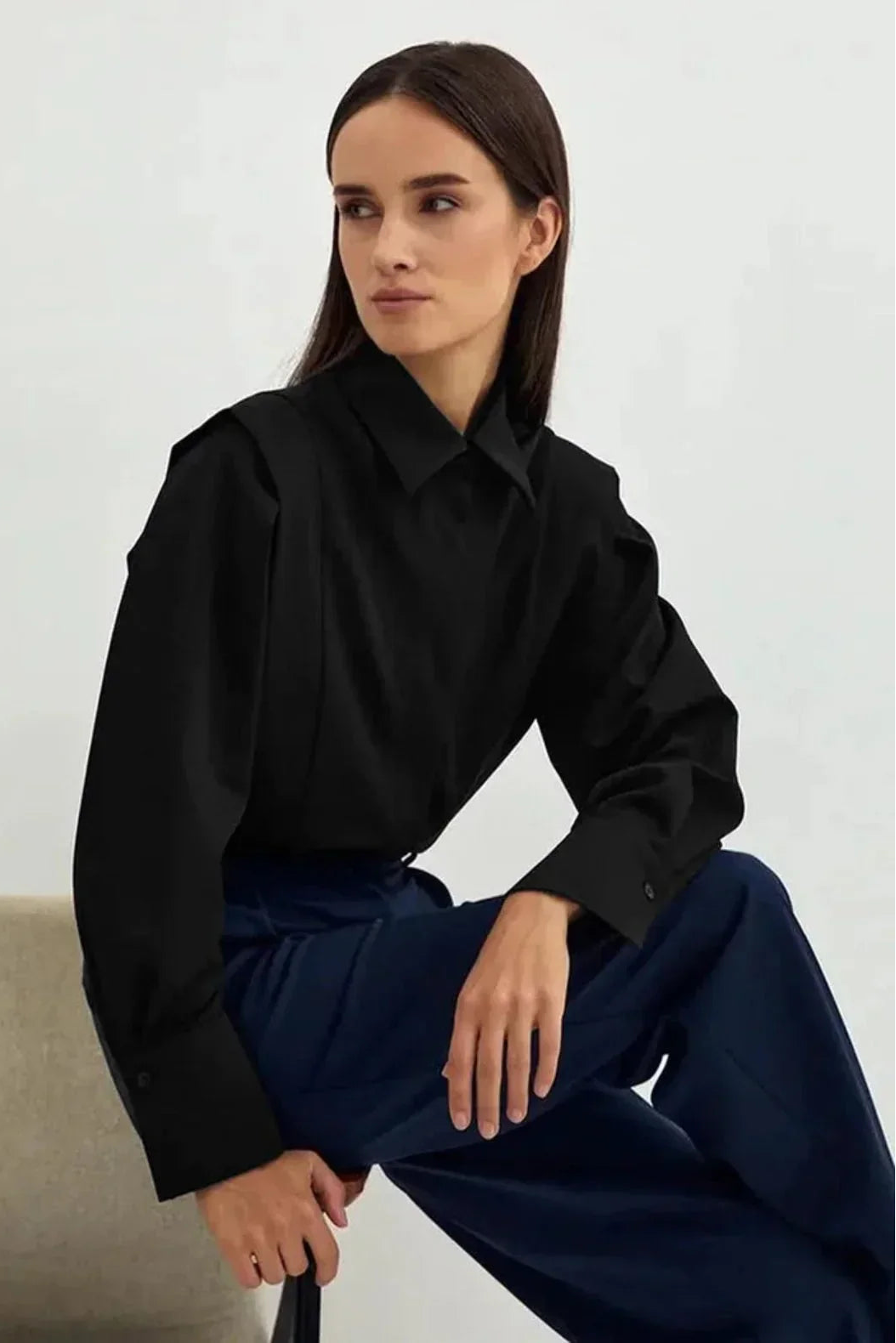 Oversized Blouse met Knoopsluiting Dames | Vierkante Snit & Veelzijdig | Careva