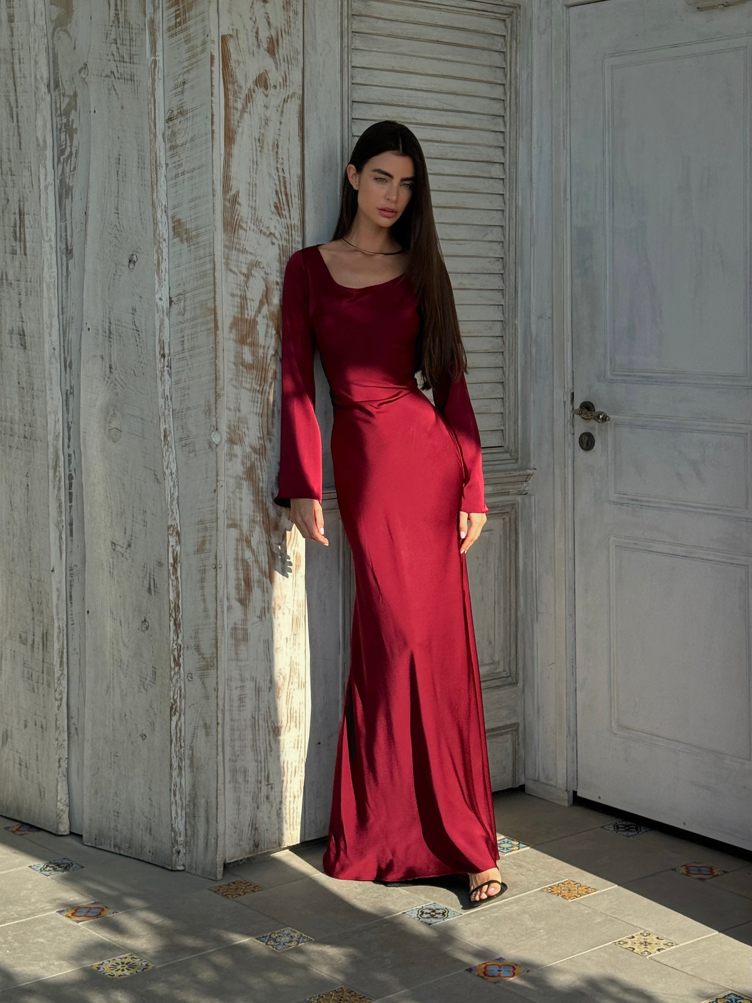Satijnen Maxi Jurk Dames | Empire Taille & Lange Mouwen | Nadège