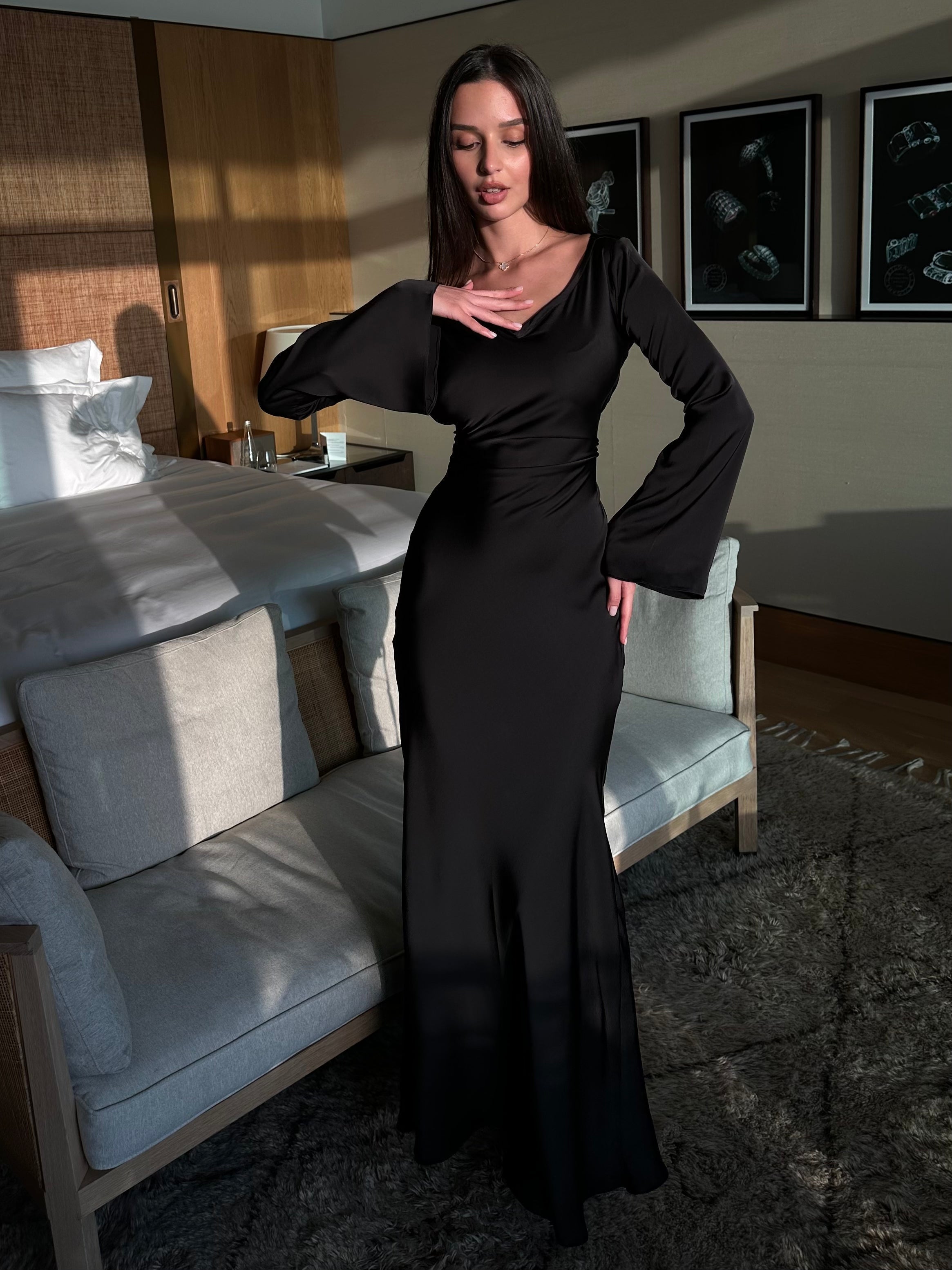 Satijnen Maxi Jurk Dames | Empire Taille & Lange Mouwen | Nadège