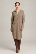 Truijurk Dames met Polokraag en Knopen – Midi Lengte — Lysandra – Taupe – vooraanzicht