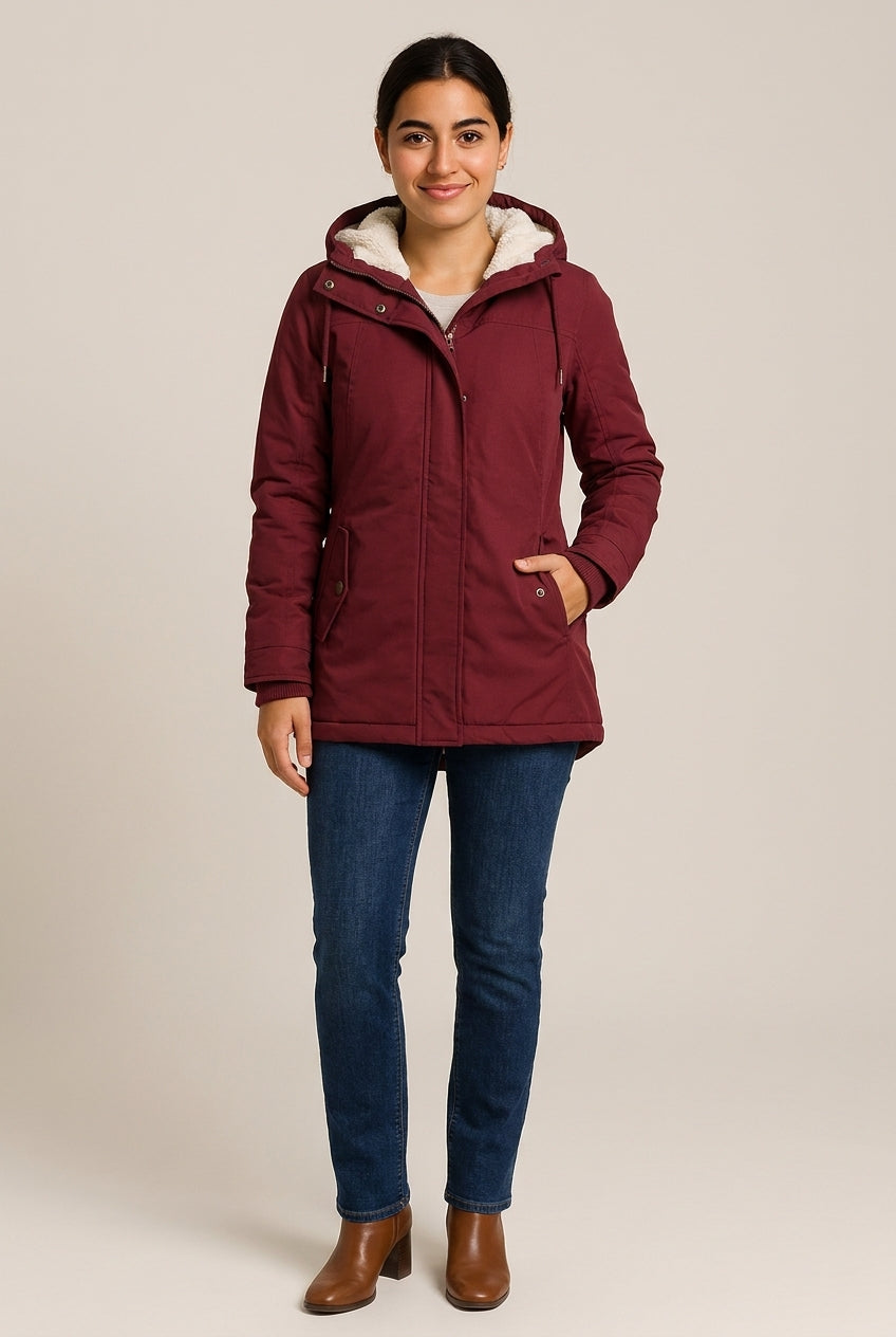 Winterjas met Capuchon en Bontrand — Puck – Bordeaux – vooraanzicht
