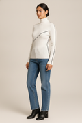 Fijngebreide Slim Fit Coltrui — Zola – Wit – vooraanzicht