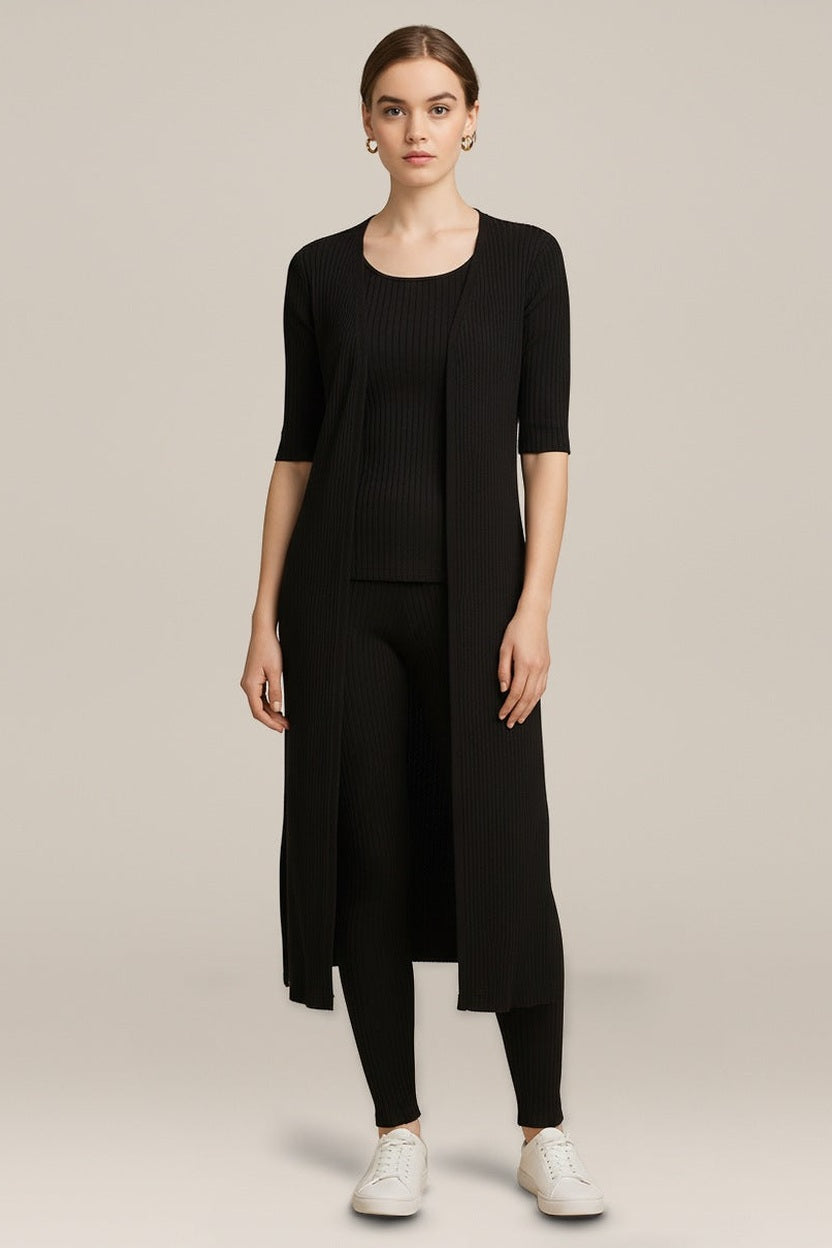 Driedelige Gebreide Set Dames – Lang Vest, Top en Broek in zwart – vooraanzicht