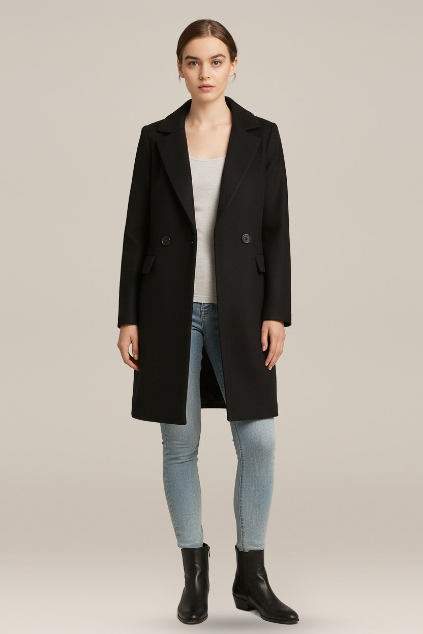 Halflange Mantel Dames in Wollook – Jas met Revers en Knopen — Zuzanna in Zwart – vooraanzicht