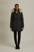 Parka Dames met Bontcapuchon – Gevoerde Winterjas — Alessia – Zwart – vooraanzicht
